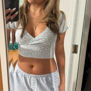 Pastel blueBrandy Melville cropped wrap t-shirt with floral printOne size (XS/S)